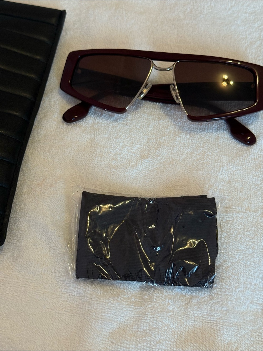 Victoria Beckham Sunglasses VB247S 608 Wine - Picture 7 of 7